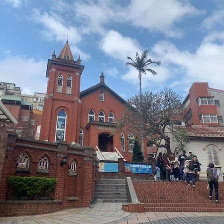 Tipo Hotel Tamsui Bagian luar foto